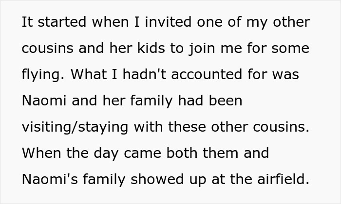 Text excerpt from a user describing a family drama involving a guy refusing to let an obese family fly in his plane. Text excerpt from a user describing a family drama involving a guy refusing to let an obese family fly in his plane.