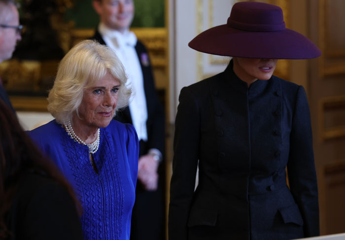 Melania Trump and Kate Middleton display tense body language during an awkward state visit moment analyzed by experts. Melania Trump and Kate Middleton display tense body language during an awkward state visit moment analyzed by experts.