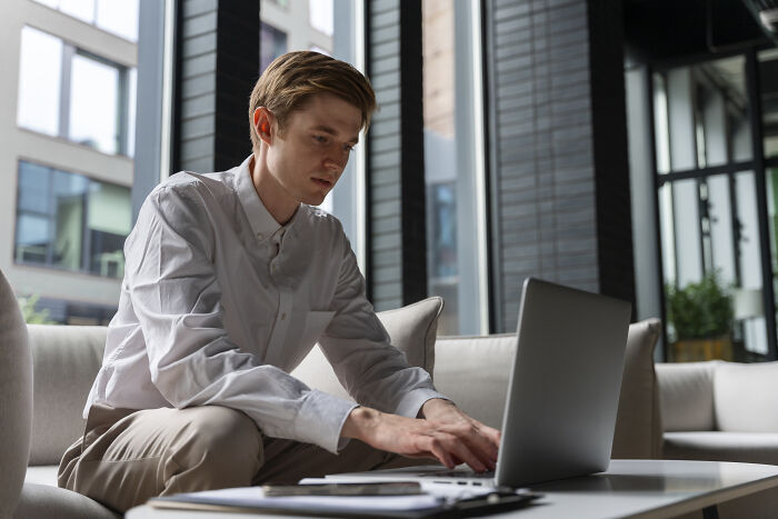 43 Cheat Codes People Use At Their Jobs