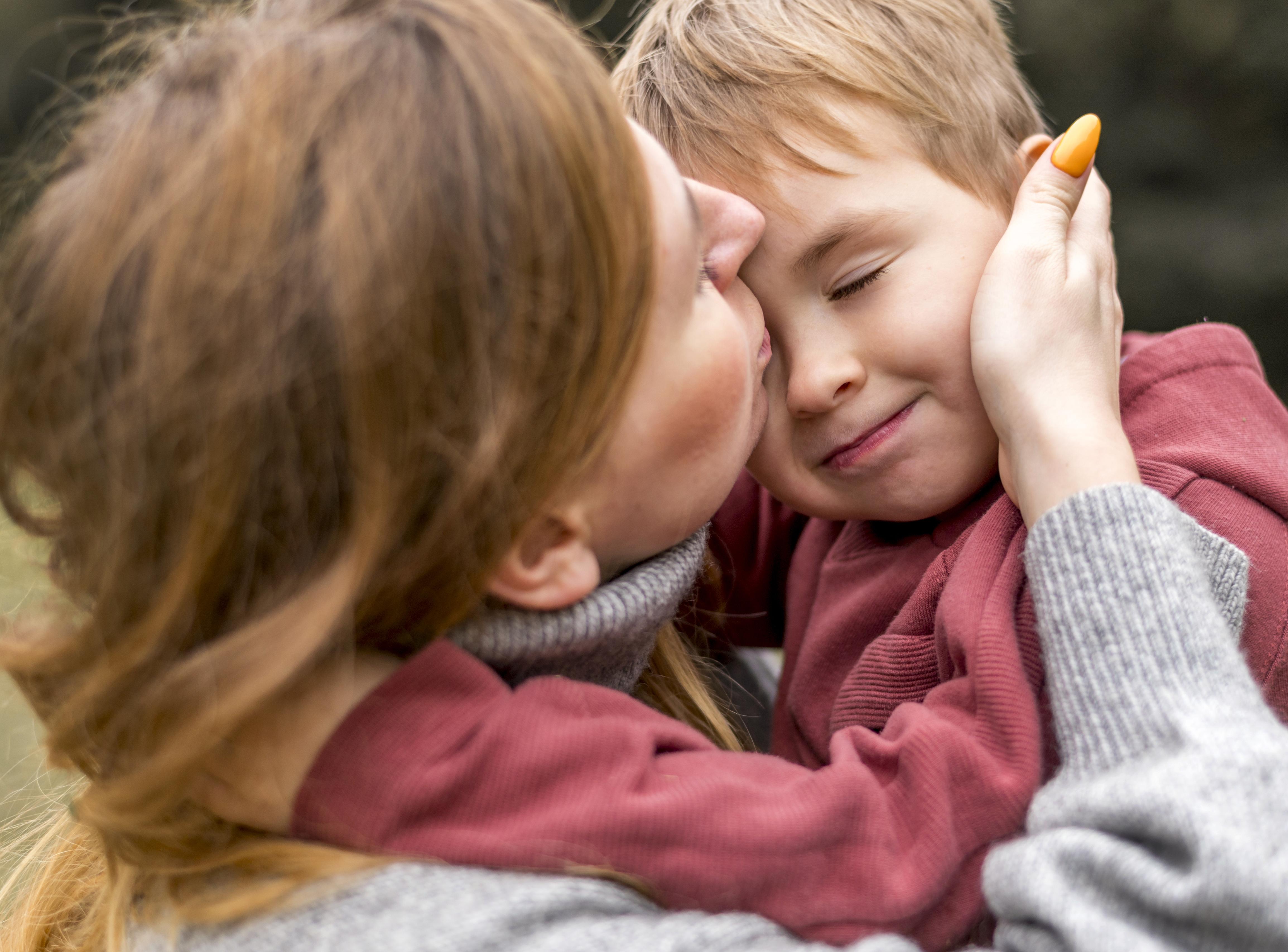 Woman Is Uncomfortable With Boyfriend And His Mom&rsquo;s Relationship, Asks If This Is Normal
