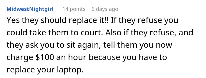 Screenshot of an online comment advising to ask for laptop replacement after kid pours water and smashes babysitter&rsquo;s laptop.