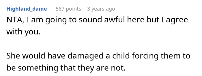 Screenshot of a Reddit comment agreeing that forcing gender roles on a child would be damaging and unfit for parenting. Screenshot of a Reddit comment agreeing that forcing gender roles on a child would be damaging and unfit for parenting.