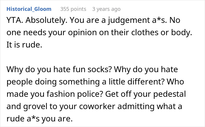 Text post discussing workplace harassment over colorful socks, urging respect and warning against rude behavior. Text post discussing workplace harassment over colorful socks, urging respect and warning against rude behavior.