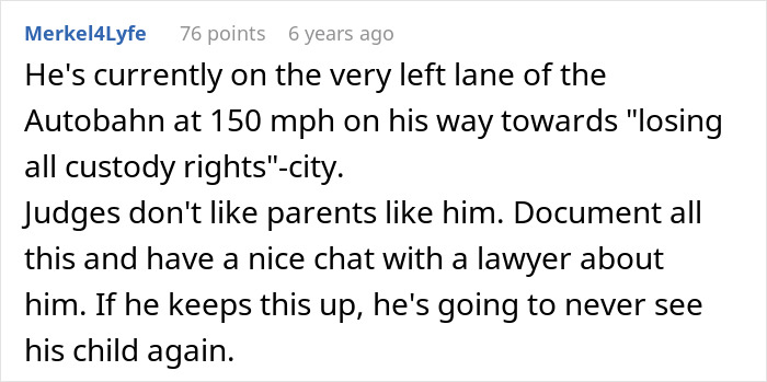 Reddit comment warning about custody risks related to a parent&rsquo;s behavior, shared in an online discussion thread.