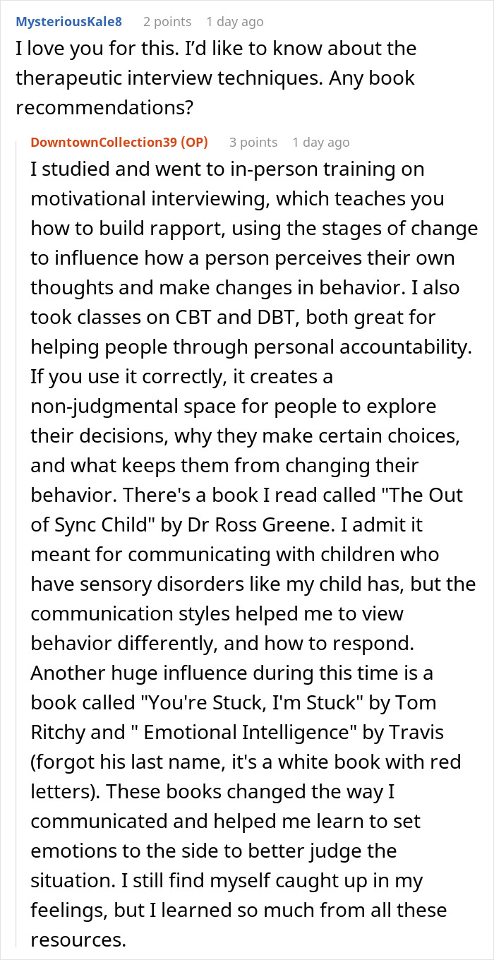 Reddit conversation discussing therapeutic interview techniques, motivational interviewing, and helpful book recommendations.
