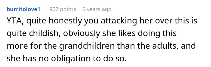 Screenshot of an online comment discussing a childfree woman upset about her MIL refusing to make a family quilt. Screenshot of an online comment discussing a childfree woman upset about her MIL refusing to make a family quilt.