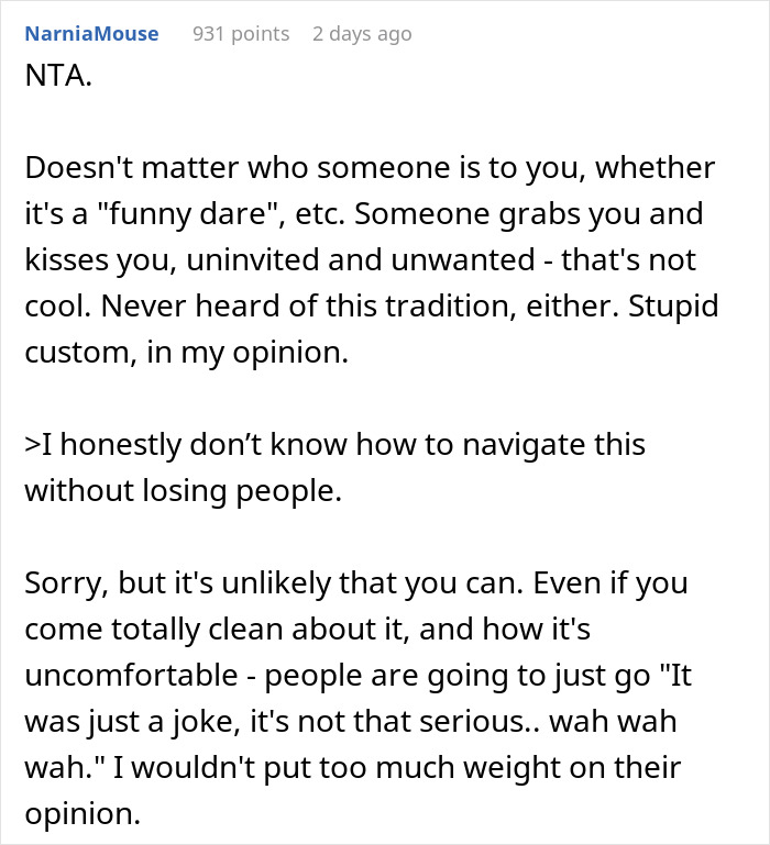 Comment discussing groom kissing best friend at bachelor party and bride banning him from wedding as a secret.