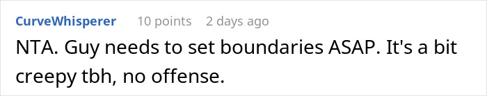 Text comment discussing a woman struggling with her boyfriend being affectionate with his mom and setting boundaries quickly.