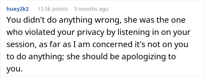 Text comment discussing a woman eavesdropping on boyfriend’s private therapy session and privacy concerns. Text comment discussing a woman eavesdropping on boyfriend’s private therapy session and privacy concerns.