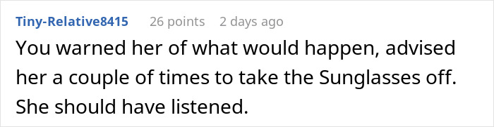 Text message conversation discussing a woman refusing to pay &pound;2,300 after baby breaks friend&rsquo;s iPhone and Gucci sunglasses.