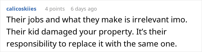 Screenshot of a comment discussing responsibility to replace a babysitter&rsquo;s laptop damaged by a kid pouring water and smashing it.
