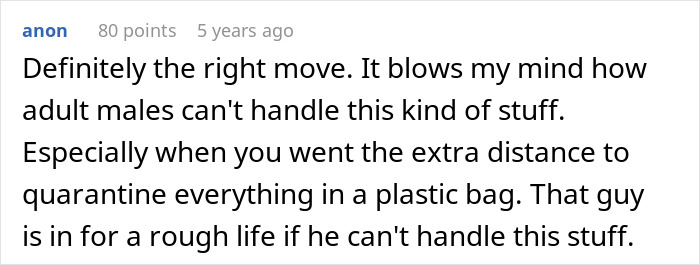 Comment expressing support for woman dumping boyfriend after negative attitude towards her period and telling her to hide it.