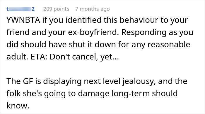 Text post discussing a woman considering canceling a friend&rsquo;s holiday booking after harassment by her brother&rsquo;s girlfriend.