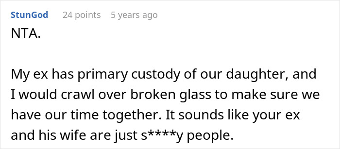 Online comment discusses mom bragging and gets called out for husband’s abandoned son in family custody dispute. Online comment discusses mom bragging and gets called out for husband’s abandoned son in family custody dispute.