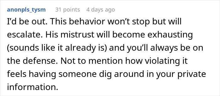 Comment from Reddit user warning about mistrust and privacy violation after a man goes through girlfriend&rsquo;s phone behind her back.