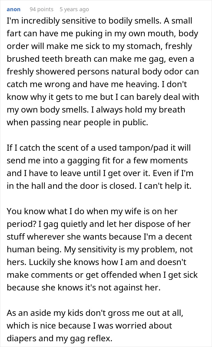 Comment discussing extreme sensitivity to bodily smells, including gagging from the scent of used tampons or pads during a woman's period.