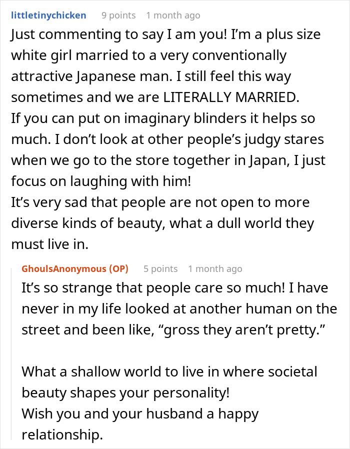 Alt text: Reddit conversation about a woman feeling devastated after friends say her model boyfriend is out of her league.