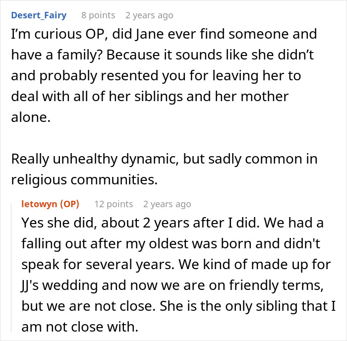 Alt text: Online discussion about parents making son raise younger siblings and family conflicts in adulthood.