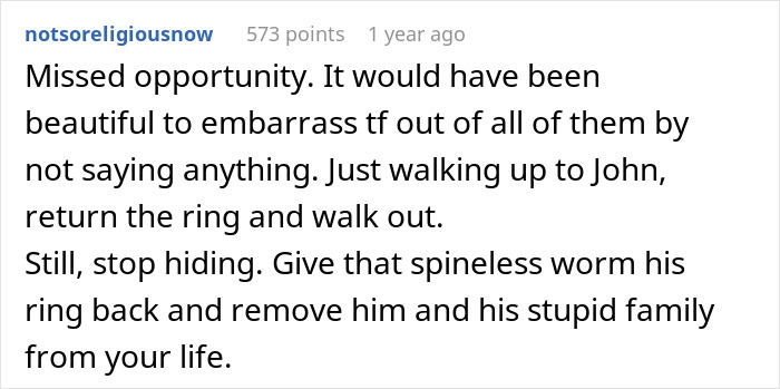 Comment criticizing future MIL brands bride-to-be stupid, advising to return ring and cut off toxic family.