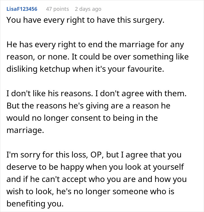 ALT text: Online discussion about man giving wife an ultimatum over plastic surgery in marriage debate.