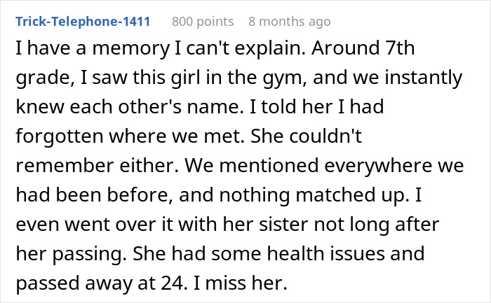 Text post describing a guy convinced he took an art class with his girlfriend, but she has no memory of it.