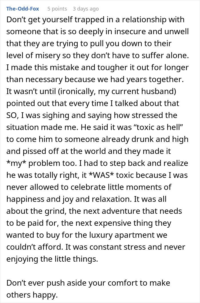 Text post discussing relationship struggles and toxic behavior as man starts earning more than girlfriend.