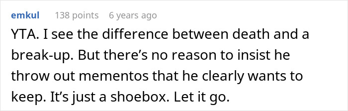 Screenshot of a Reddit comment discussing keeping mementos and the hypocrisy of tossing one ex's memory box but keeping another&rsquo;s.