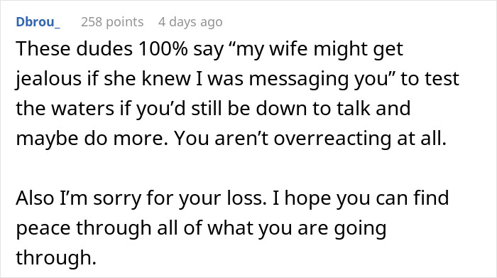 Comment discussing messaging after boyfriend died, offering support and acknowledging the loss experienced by a friend.