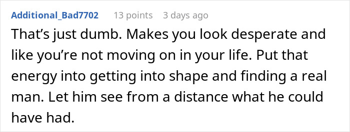 Screenshot of a Reddit comment advising to focus on self-improvement after a man breaks up with girlfriend over cheese.
