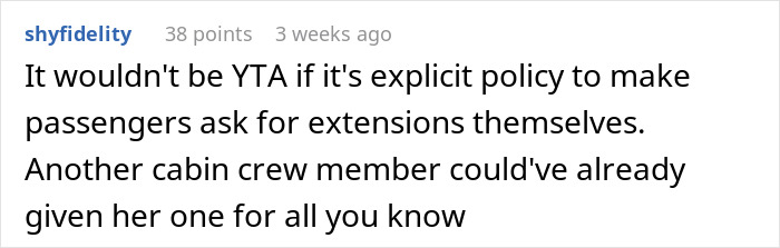 Screenshot of a Reddit comment discussing policy on offering seatbelt extenders to overweight passengers by flight attendants. Screenshot of a Reddit comment discussing policy on offering seatbelt extenders to overweight passengers by flight attendants.