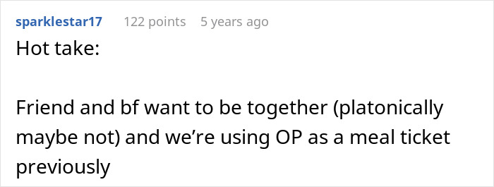 Screenshot of a Reddit comment discussing relationship dynamics related to a woman dumping her boyfriend over period stigma.