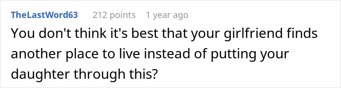 Comment discussing a man defending his daughter&rsquo;s room and choosing her over his fianc&eacute;e during a relationship conflict.