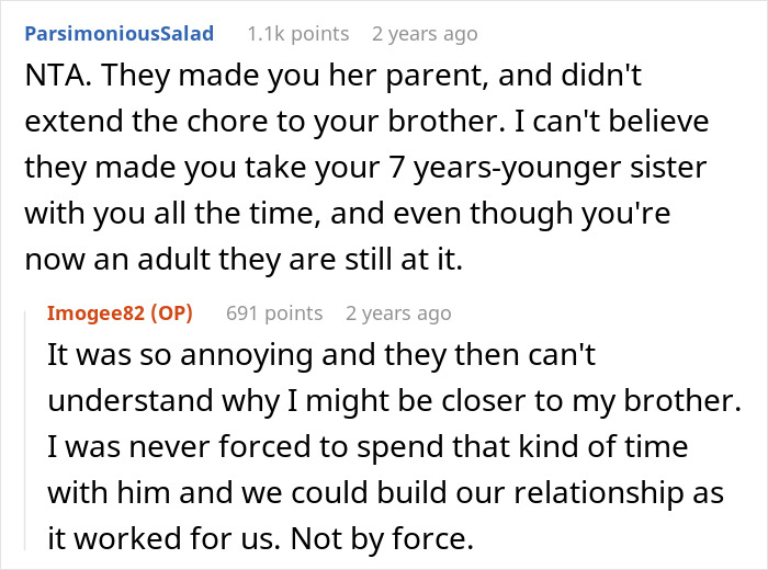 Screenshot of a Reddit discussion about a 19-year-old forced to be a parent to younger sister, while brother is not expected to.