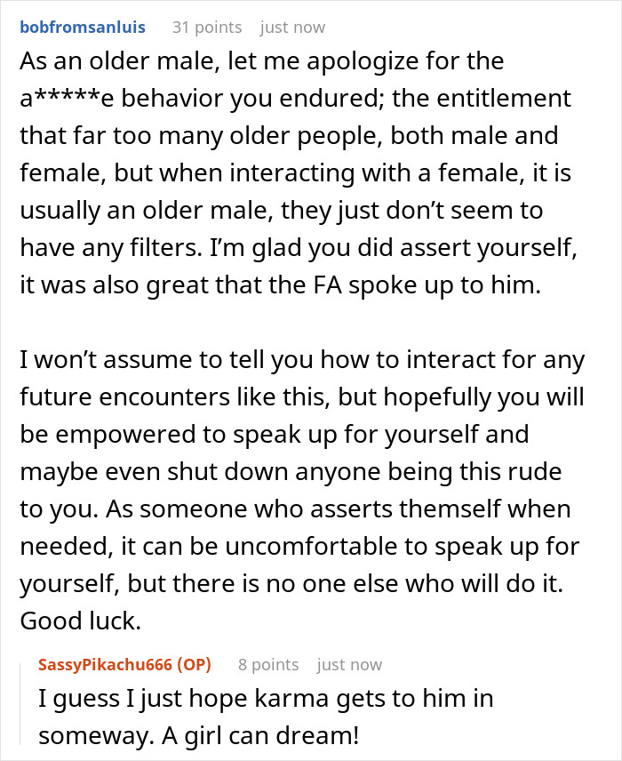 Screenshot of a comment apologizing for rude behavior by an older male during a woman’s first class flight experience. Screenshot of a comment apologizing for rude behavior by an older male during a woman’s first class flight experience.