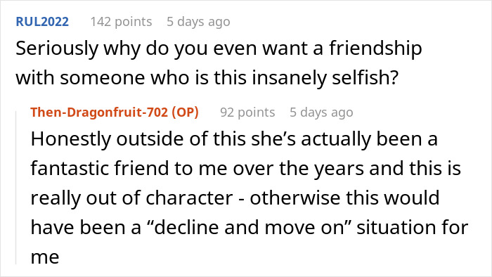 Screenshot of a Reddit conversation discussing bride risking friendship after banning BFF from bringing baby to wedding. Screenshot of a Reddit conversation discussing bride risking friendship after banning BFF from bringing baby to wedding.