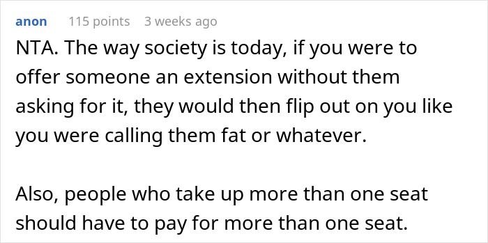 Flight attendant reflects on whether not offering seatbelt extender to overweight woman was wrong. Flight attendant reflects on whether not offering seatbelt extender to overweight woman was wrong.