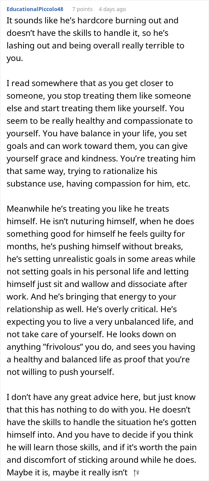 Screenshot of a Reddit comment discussing red flags in a relationship where the man starts earning more than the girlfriend.