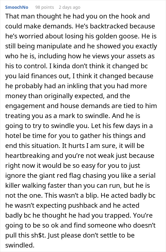 Screenshot of a Reddit comment discussing a man’s ultimatum about 50/50 house ownership causing a breakup. Screenshot of a Reddit comment discussing a man’s ultimatum about 50/50 house ownership causing a breakup.