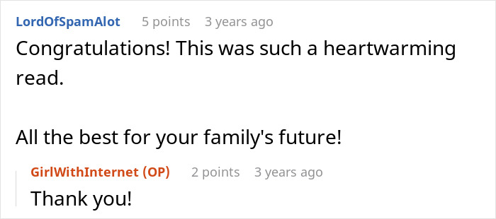 Reddit comment thread with users discussing a woman's debate on hiding artificial insemination plans from her date.