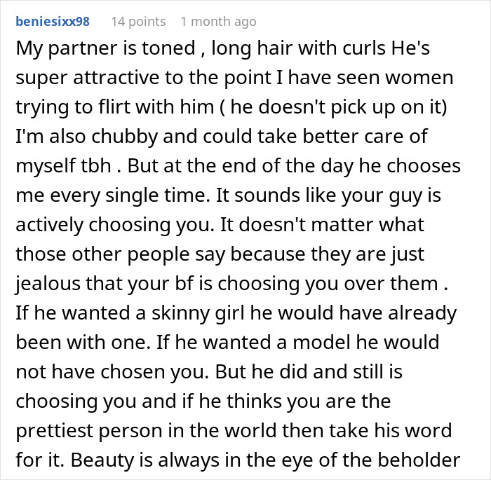 Text post from Reddit user beniesixx98 sharing thoughts on being in a relationship with a model boyfriend out of her league.