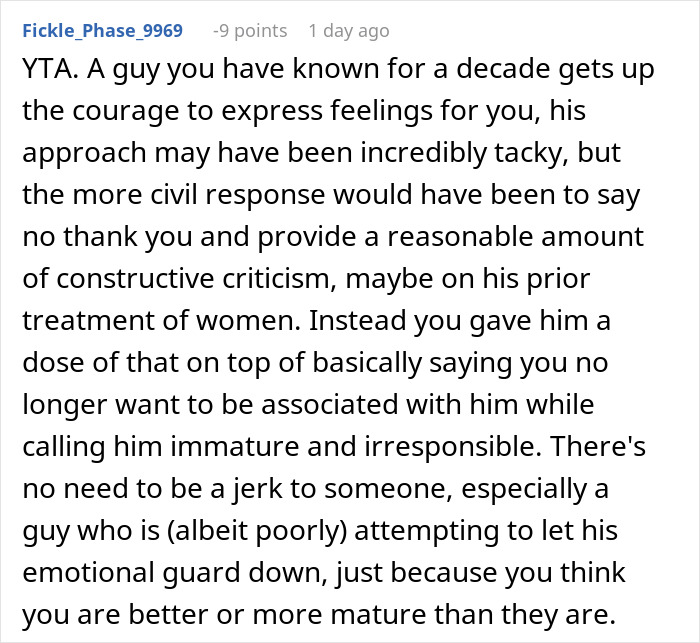 Screenshot of a Reddit comment discussing a guy telling an old friend she should date him instead of her boyfriend because he's tall.