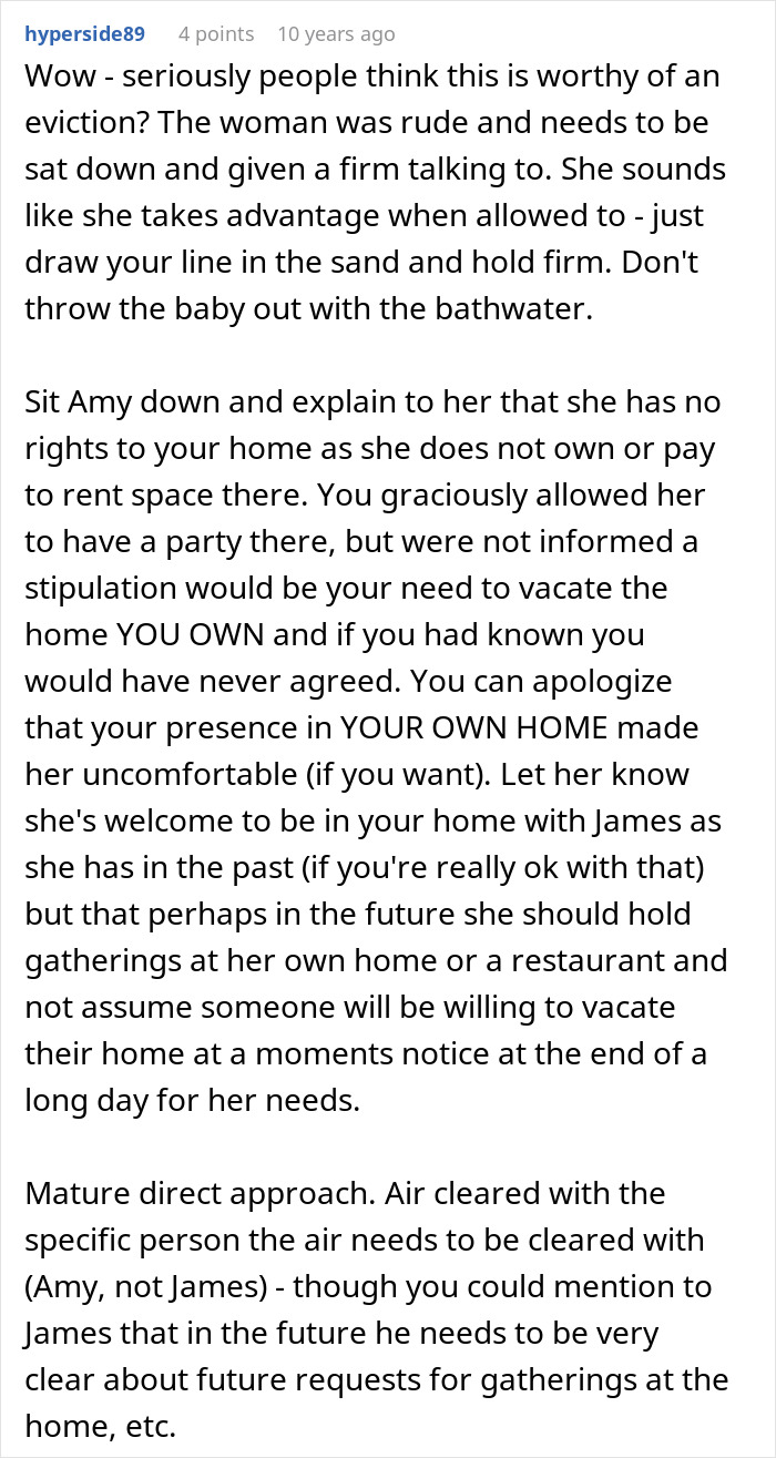Commenter discussing a woman accusing homeowners of ruining her party because they didn&rsquo;t leave their home.