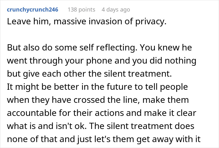 Reddit user comments discussing privacy invasion after man goes through girlfriend&rsquo;s phone and relationship issues.