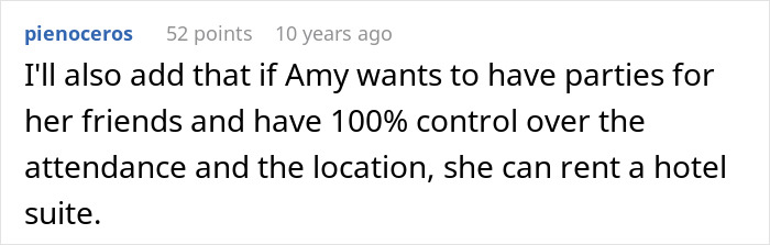 Comment on a forum discussing a woman accusing homeowners of ruining her party because they didn&rsquo;t leave their home.