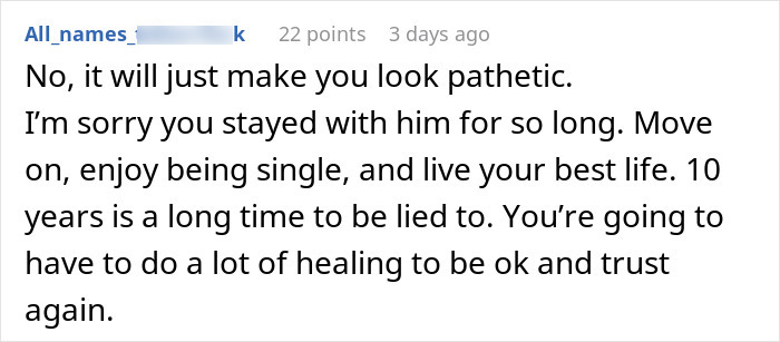 Screenshot of a comment advising moving on and healing after a man breaks up with his girlfriend following an argument about cheese.