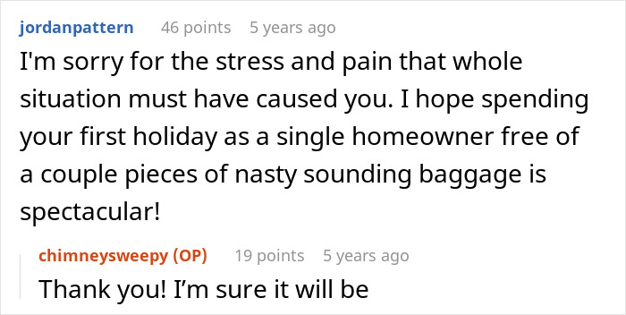 Reddit conversation discussing a woman who dumps her boyfriend after period shame and being told to hide it.