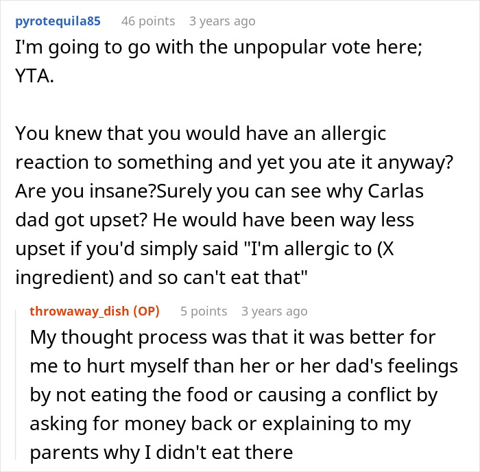Screenshot of a forum discussion about a teen’s allergic reaction at a friend’s house and the social conflict that followed. Screenshot of a forum discussion about a teen’s allergic reaction at a friend’s house and the social conflict that followed.