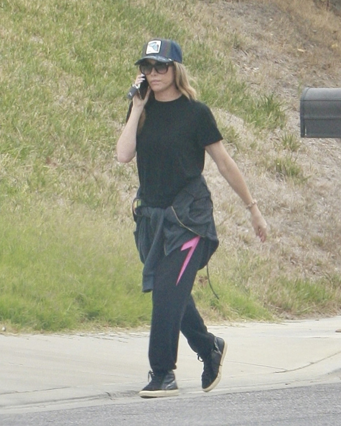 Denise Richards Rescues 15 Dogs From Estranged Husband&rsquo;s "Trashed" Home Amid Bitter Divorce