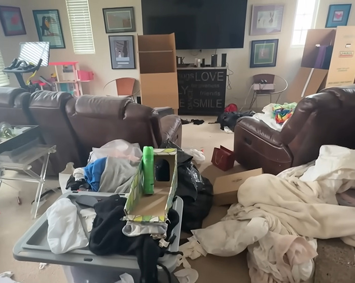 Denise Richards Rescues 15 Dogs From Estranged Husband&rsquo;s "Trashed" Home Amid Bitter Divorce