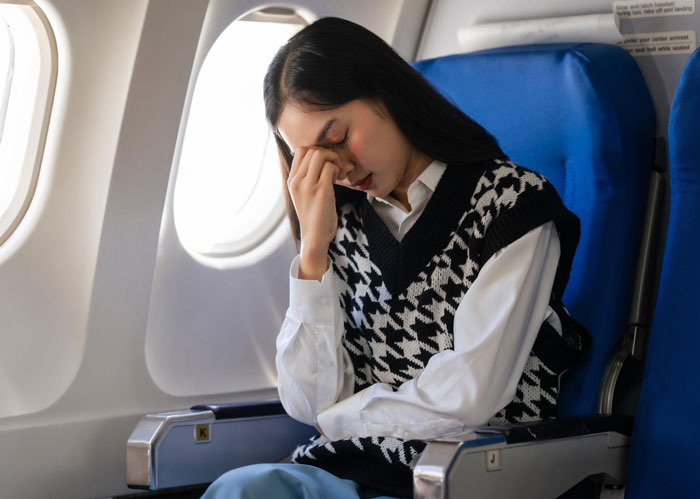 Person Called "Fatphobic" For Refusing To Let Obese Guy Invade Their Seat, Sparks Flight Drama